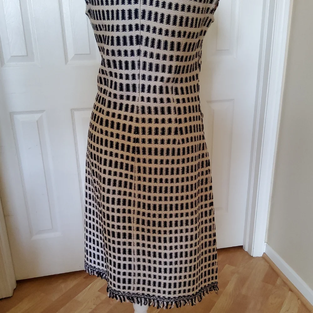 St John,Elegant Black and White Women's Dress - Picture 3 of 6